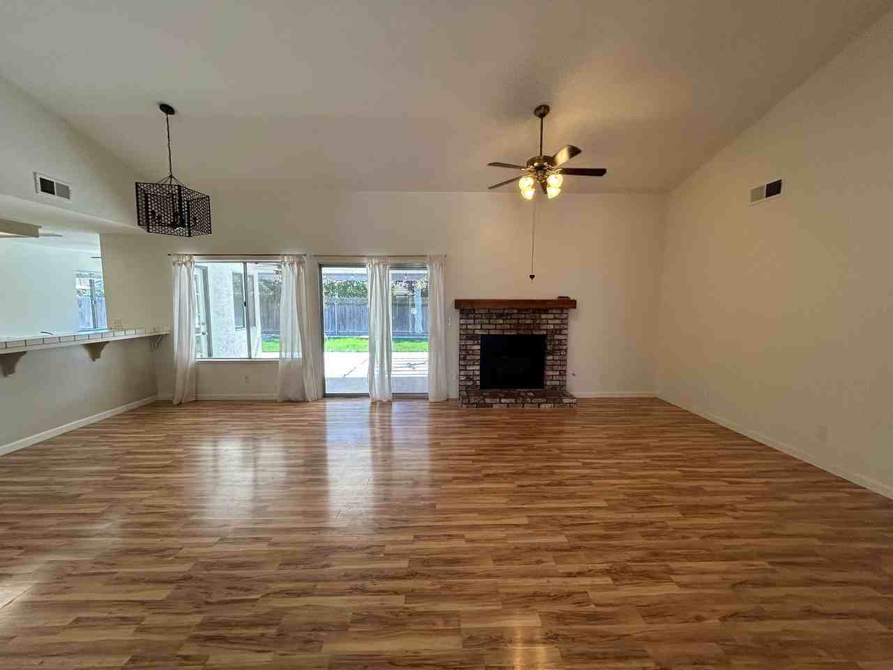 4516 Endicott Dr - Photo 2 of 30