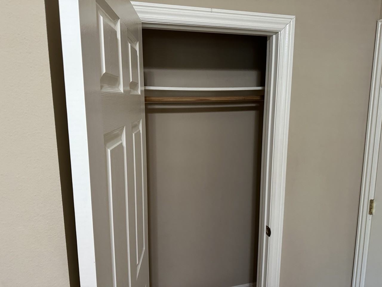 165 Chestnut St - Photo 3 of 42