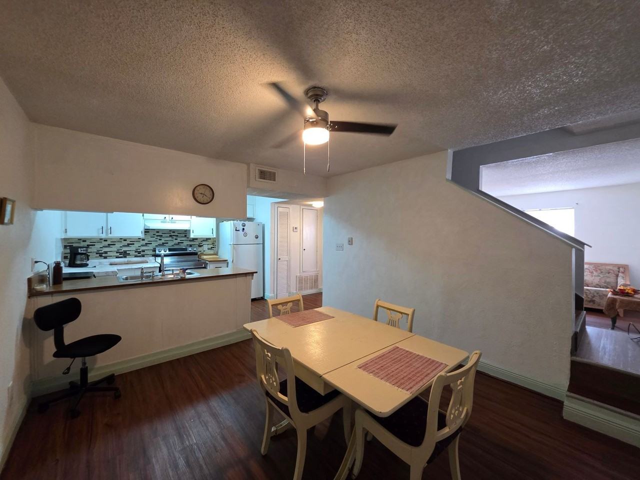 2721 N M St - Photo 4 of 21