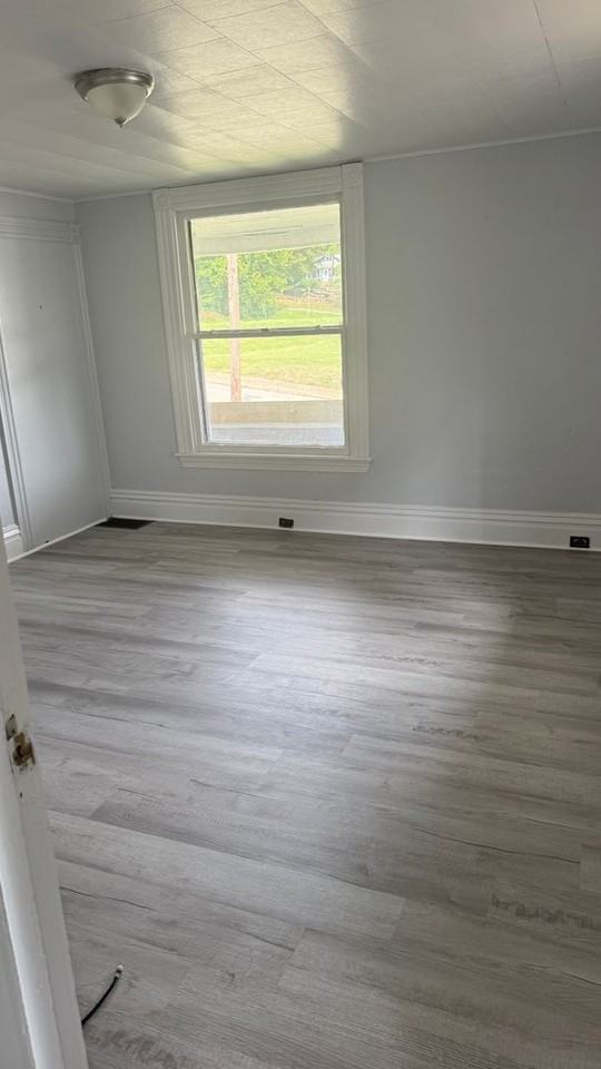 479 B St - Photo 2 of 7