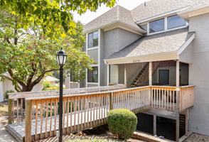 featured image of 5870 Park St