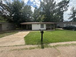 featured image of 2 Malcolm Rd