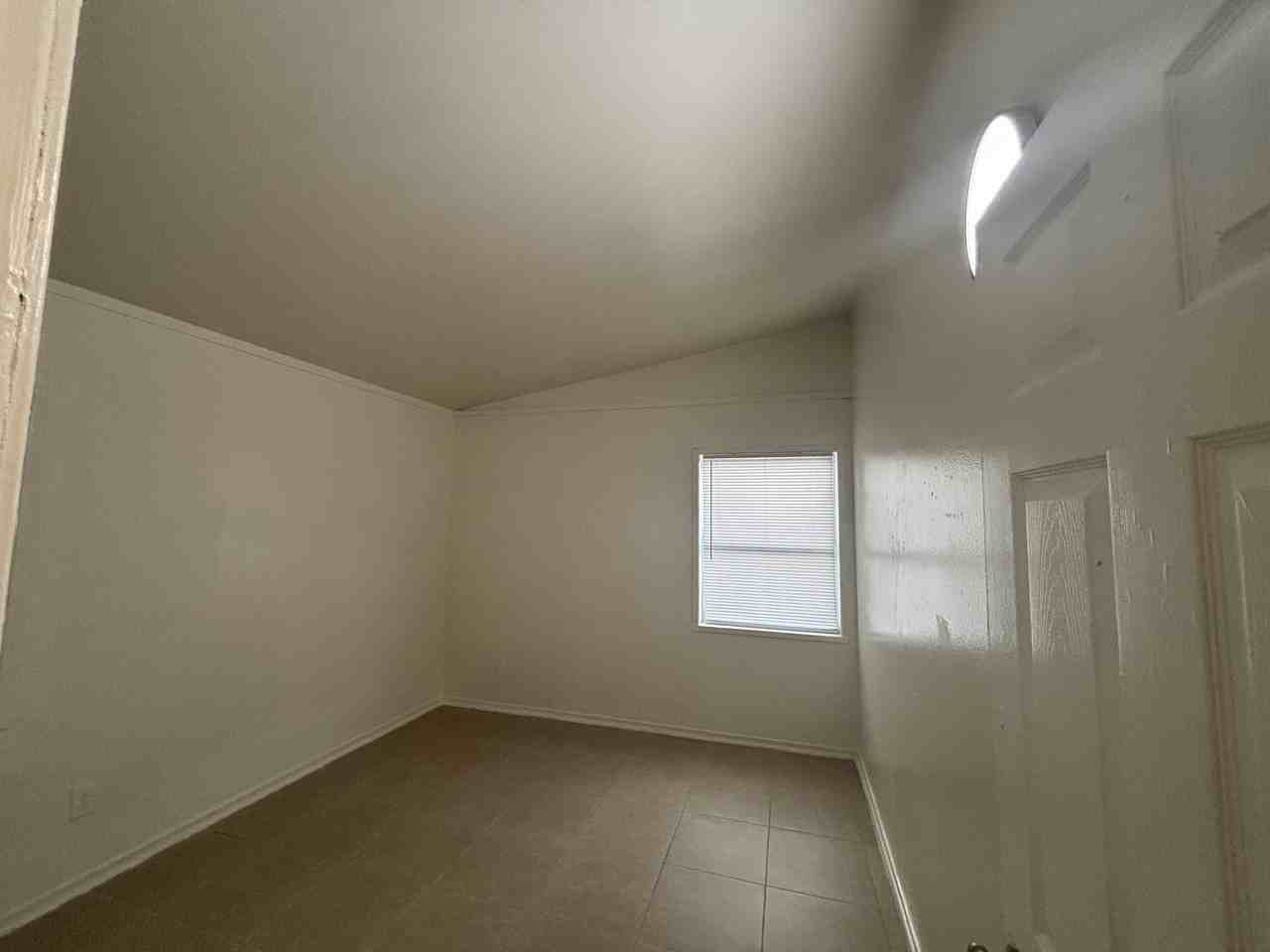 2 Malcolm Rd #2MALCOLMRD - Photo 6 of 10