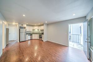 featured image of 530 24th St