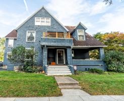 featured image of 595 University Ave