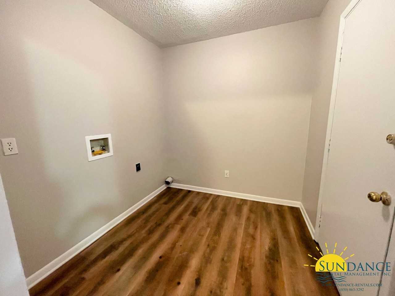 501 Landview Drive - Photo 6 of 8