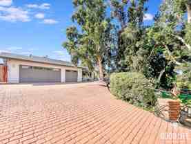 925 Moody Dr - Photo 1 of 1