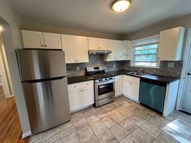 Fox and Foxx Silverlake at Edison - Photo 1 of 1