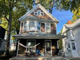 featured image of 423 N Salisbury St