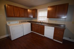733 Golfview Dr - Photo 1 of 1