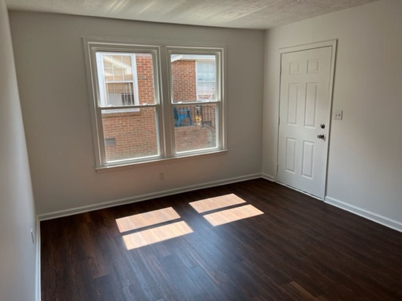 254 35th Ave N - Photo 2 of 10