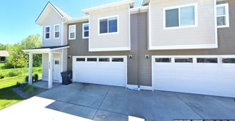 2958 W Babcock St #A - Photo 1 of 1