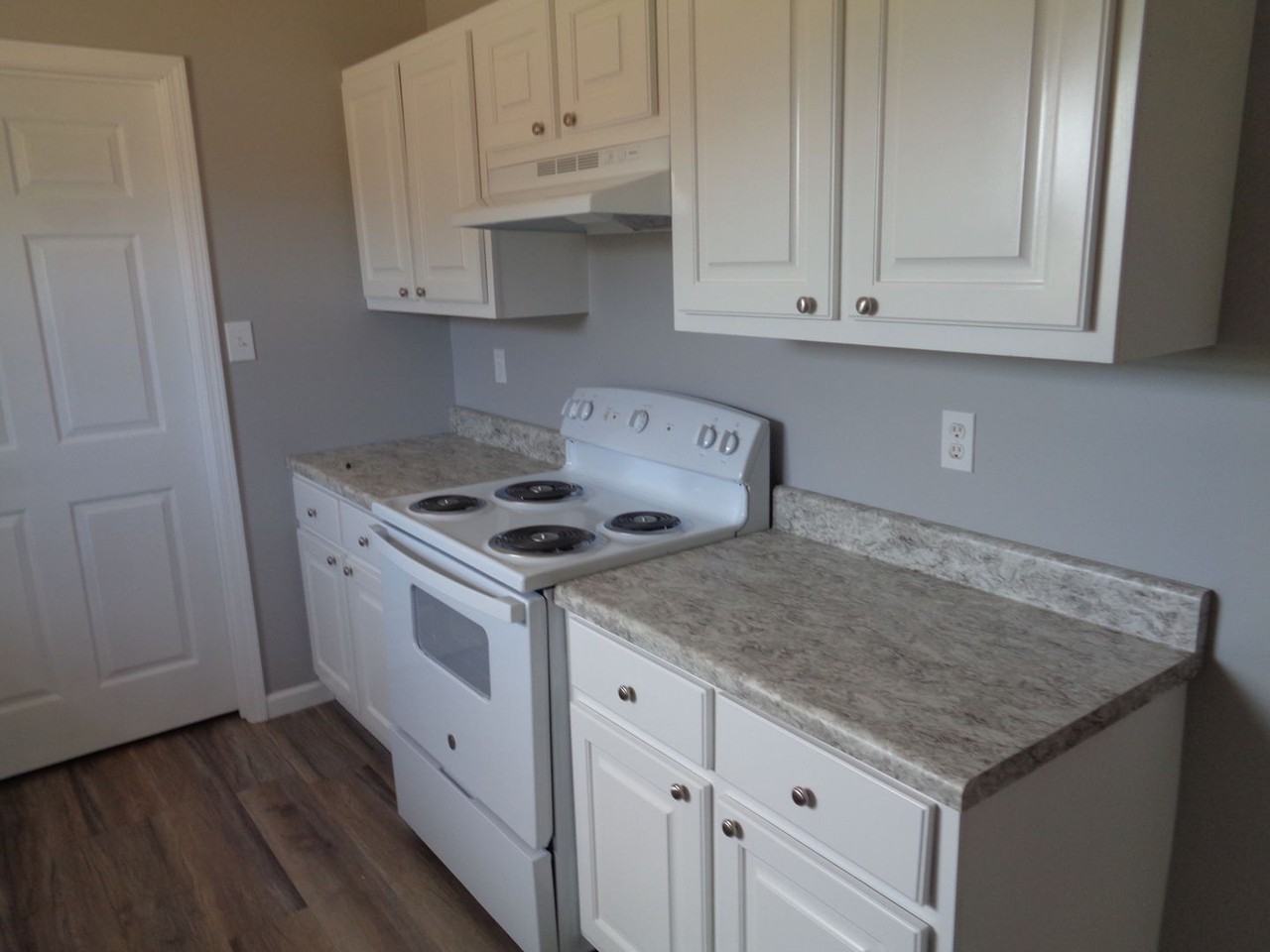 1582 County Road 885 - Photo 3 of 12