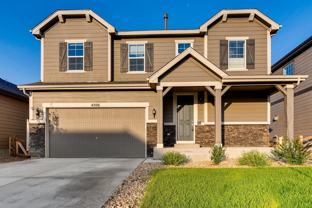 4806 S Wenatchee Cir - Photo 1 of 1