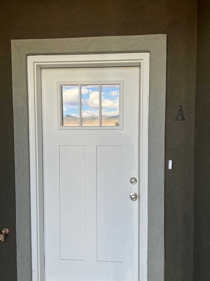 1633 N 3200 W #A - Photo 2 of 24