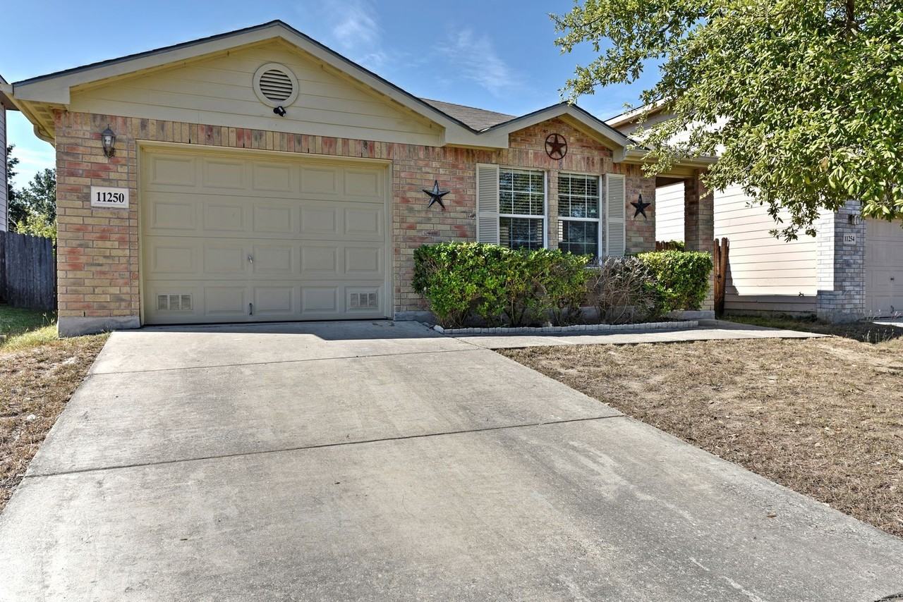 11250 Dublin Woods - Photo 3 of 35