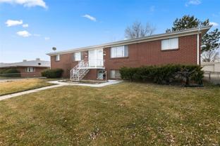 7121 Stuart St - Photo 1 of 1