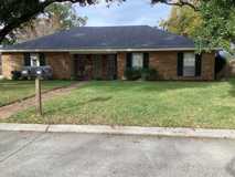 205 Belmont Dr - Photo 1 of 1