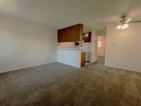 330 W Acacia Street - Photo 1 of 1
