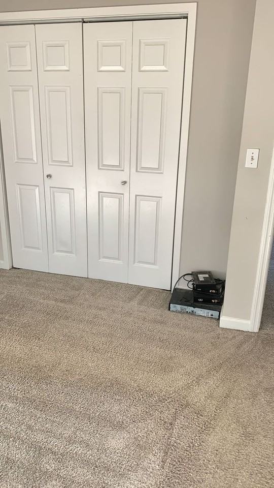 1701 Yaupon Dr #F - Photo 6 of 13