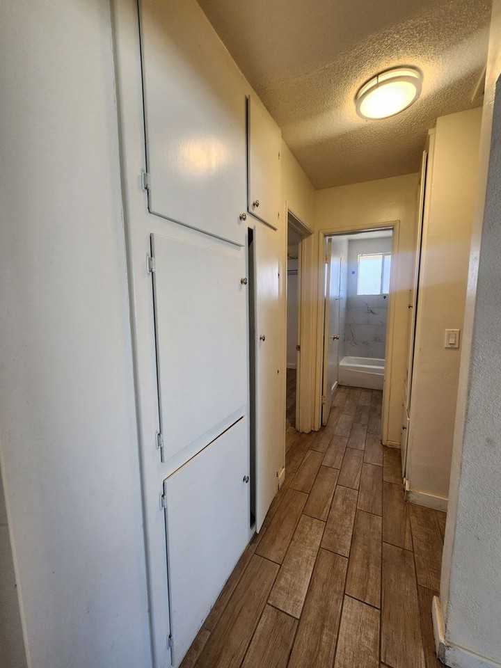 6141 Abronia Ave - Photo 6 of 11