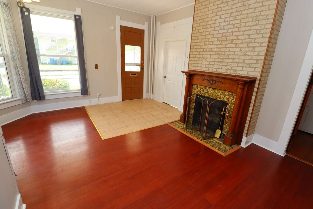 107 S 6th St - Photo 4 of 13
