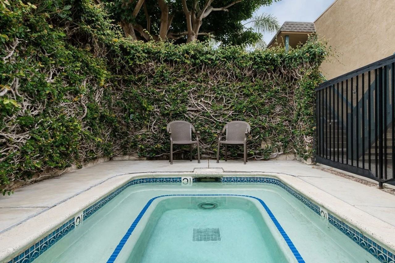 The Village Apartments - Photo 4 of 9