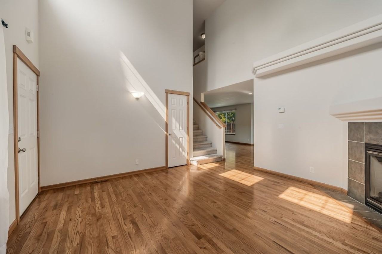 1459 W Yaquina Dr - Photo 3 of 21