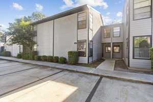 featured image of 4345 Sw 20th Ln