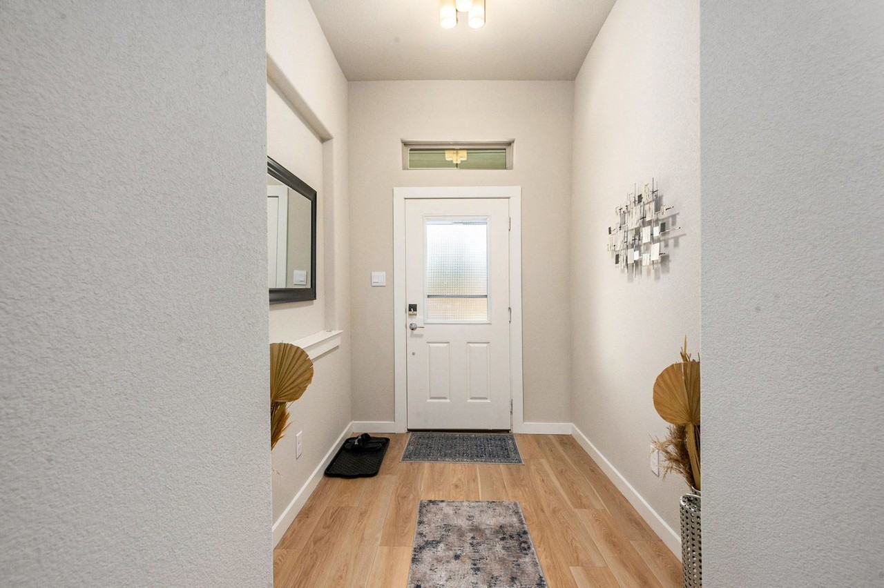 10536 Muckleshoot St - Photo 3 of 25