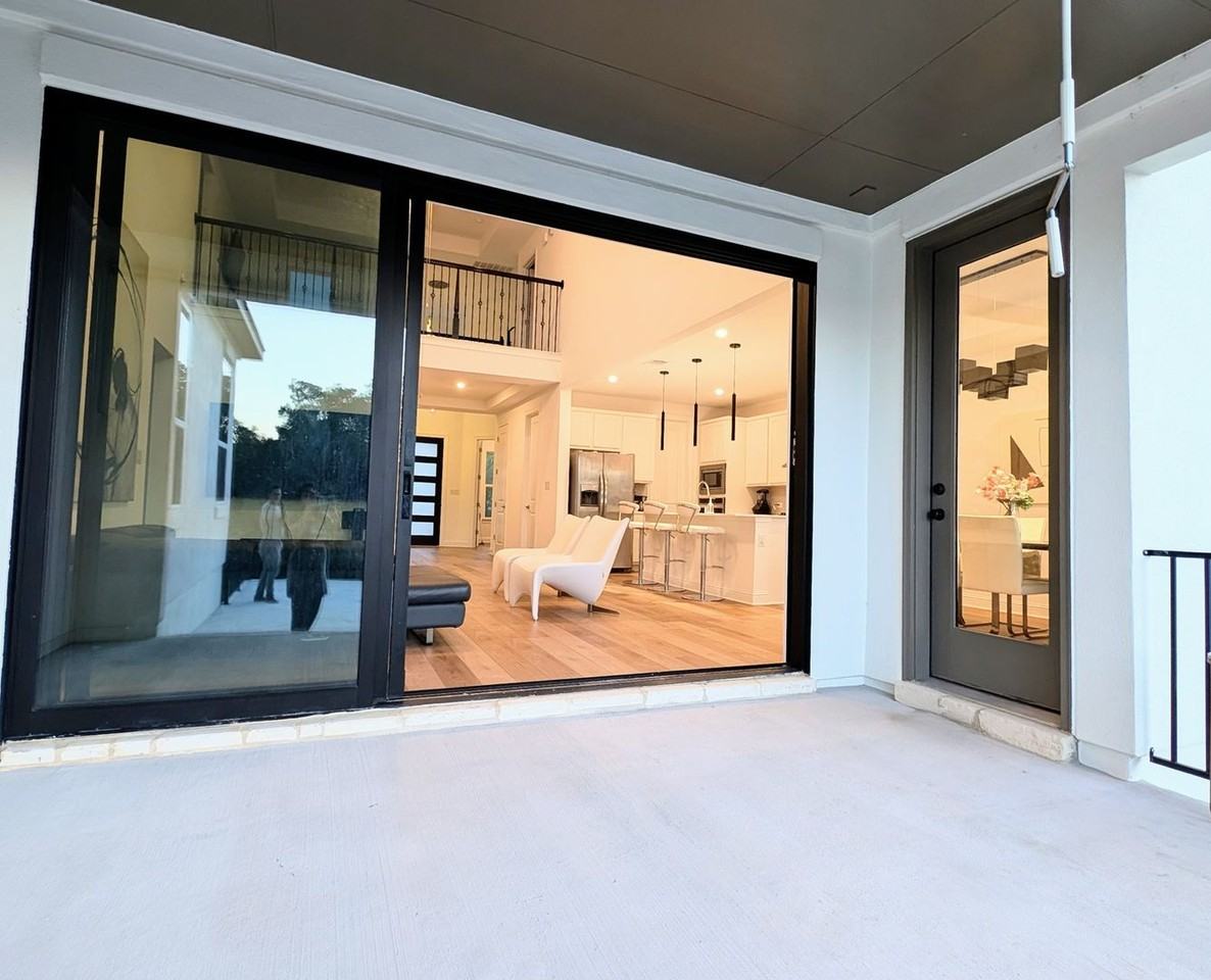 1113 Villa Rialto Vw - Photo 4 of 31