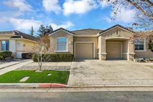 197 Summerset Dr - Photo 1 of 1