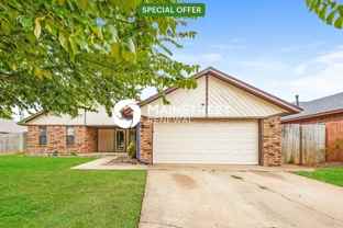 12012 Sagamore Dr - Photo 1 of 1