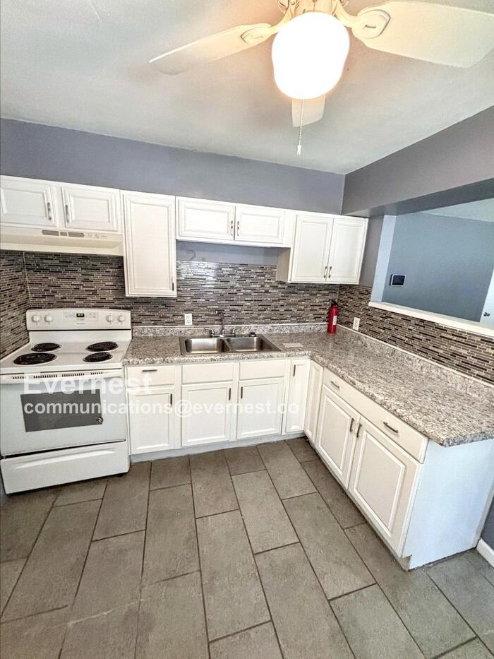 6408 Jesse Jackson Ave - Photo 2 of 16