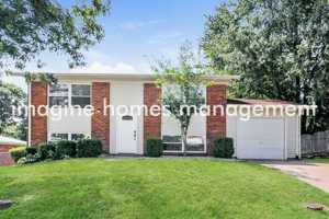 featured image of 2717 Country Club Rd