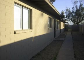 9361 W Polk St #4 - Photo 1 of 1