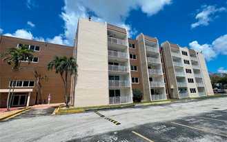 6930 Nw 186th St - Photo 1 of 1