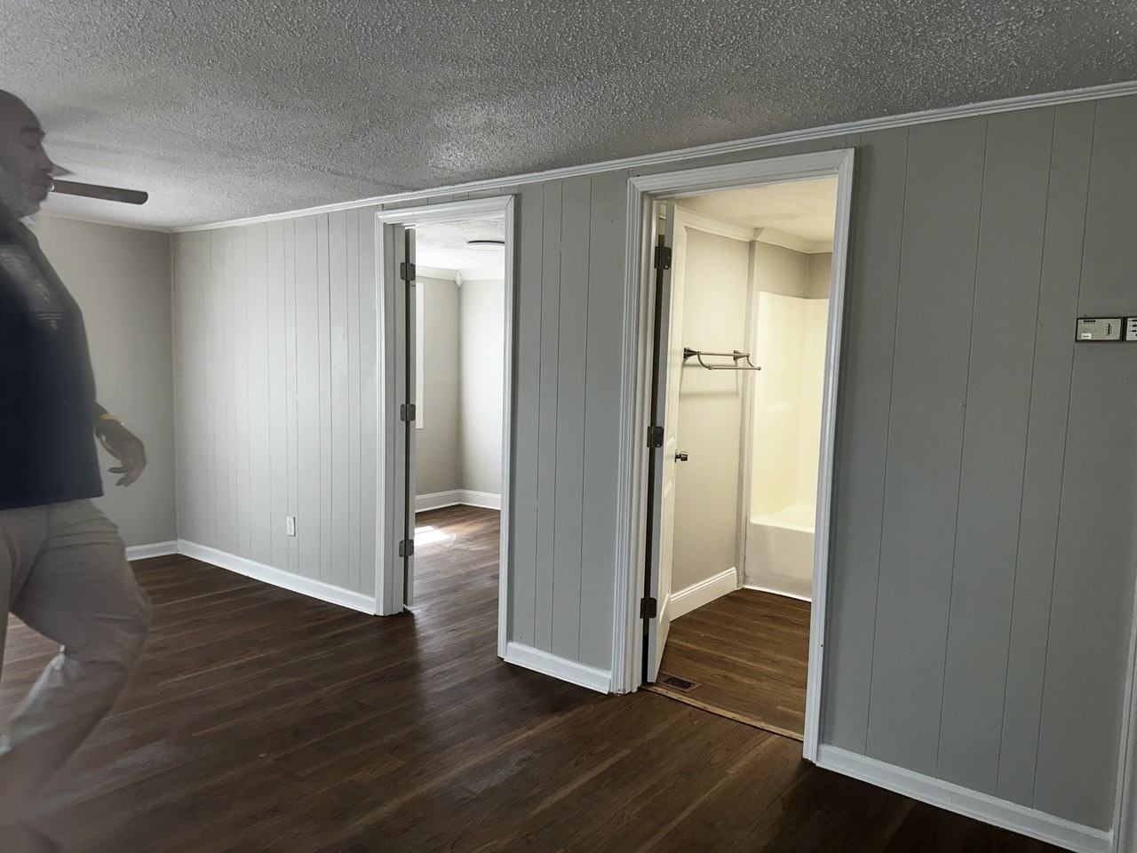 309 Hurst St #NA - Photo 3 of 5
