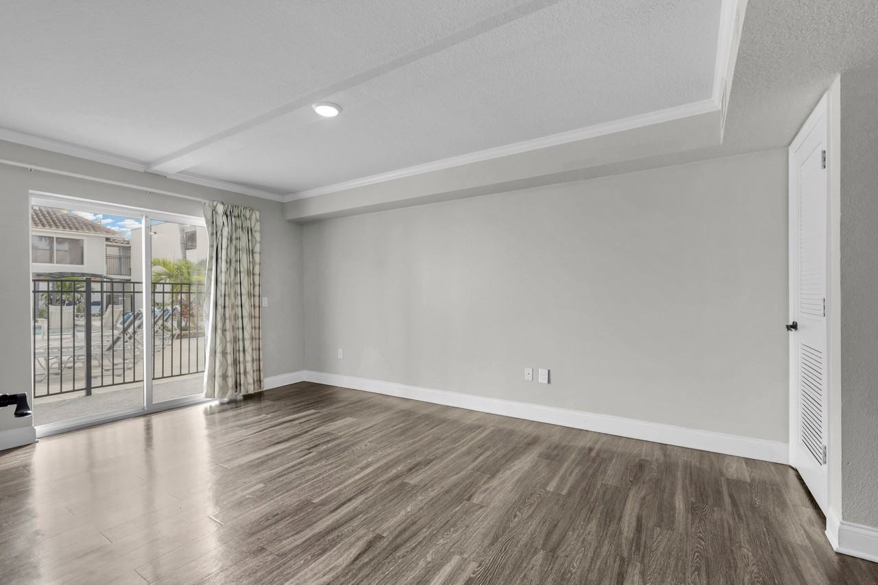 3020 Reedy Creek Blvd #1 - Photo 7 of 36