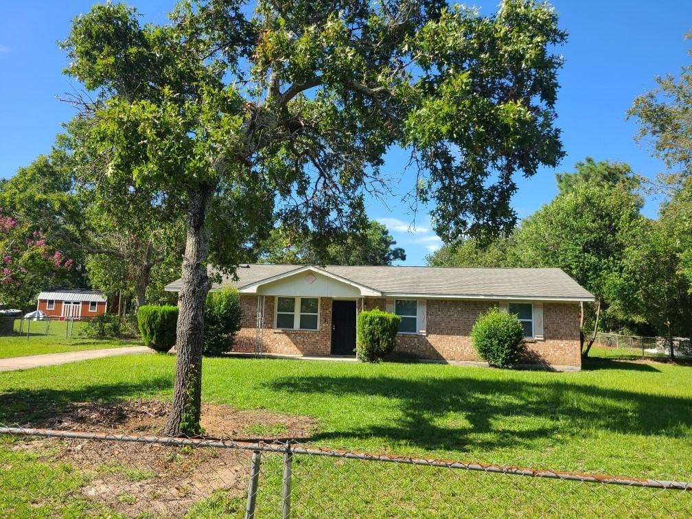 2237 Cassell St #NA - Photo 2 of 15