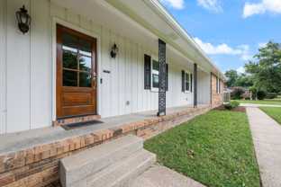 100 Oxford Dr #NA - Photo 1 of 1