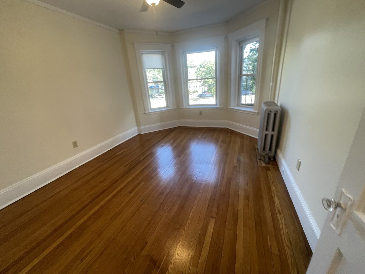 1127 Commonwealth Ave #15