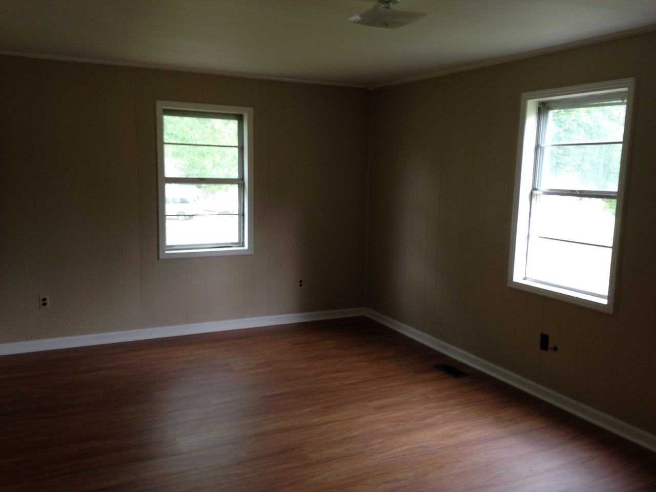 502 Jeff St #NA - Photo 3 of 4