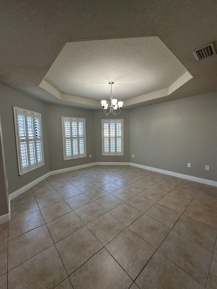 3702 Brantley Cir #NA - Photo 4 of 28