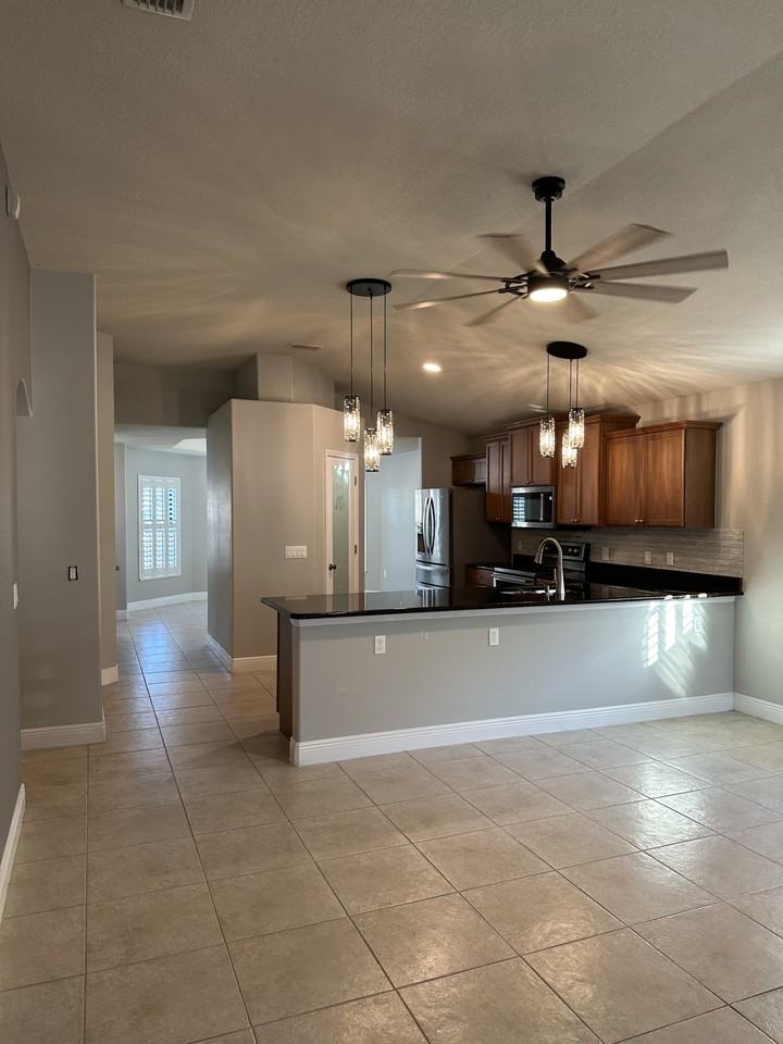 3702 Brantley Cir #NA - Photo 7 of 28