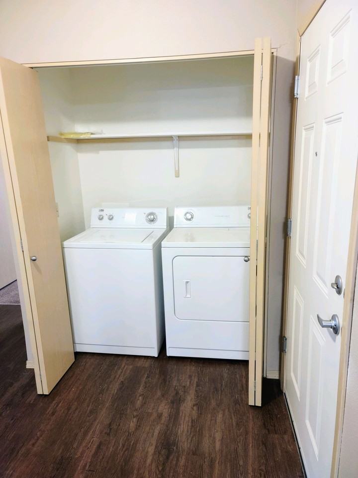 Parkside Apartments - Photo 7 of 50