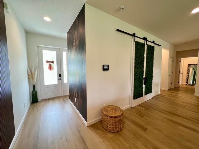 1729 Gould Ave Sw - Photo 7 of 20
