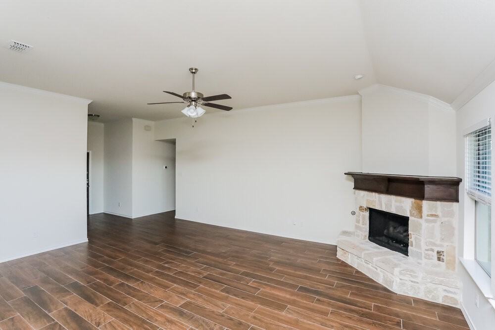 605 Long Prairie Drive - Photo 3 of 16