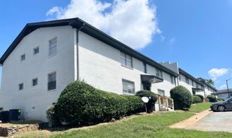 2400 2400 Campbellton Road SW - M-7 Flat - Photo 1 of 1