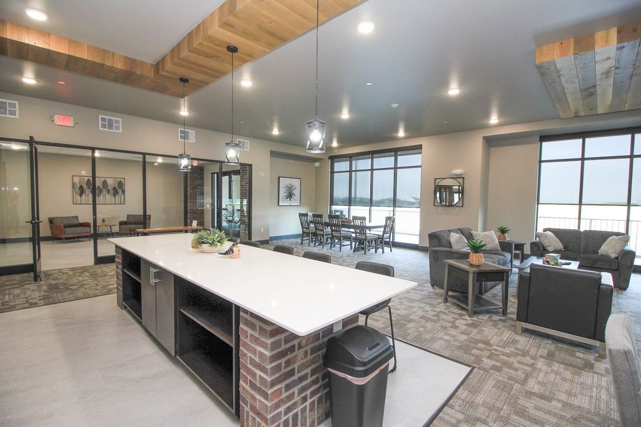 University Hills Village - Photo 6 of 50